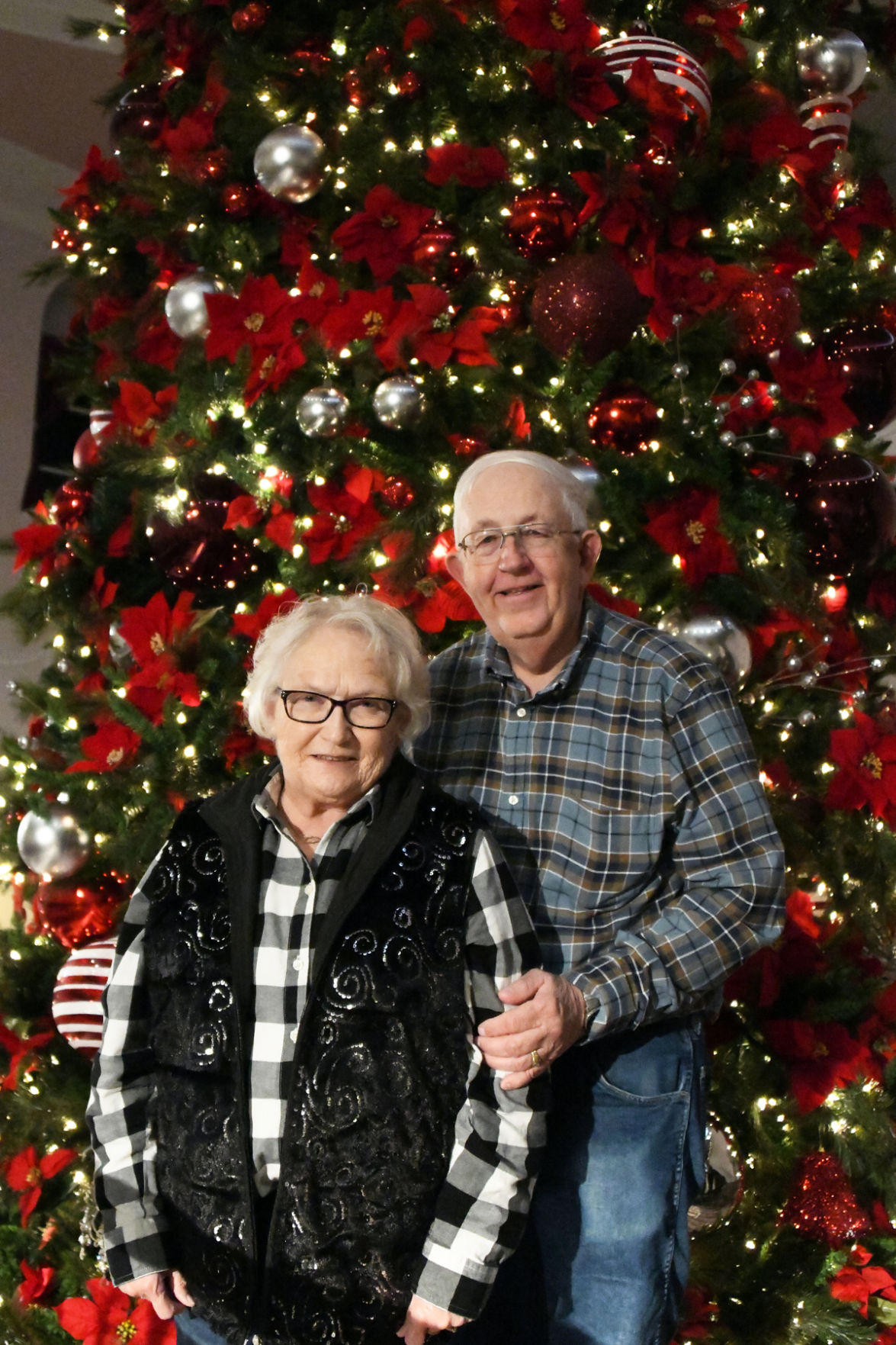 100 Gloria and Larry Joy.jpg